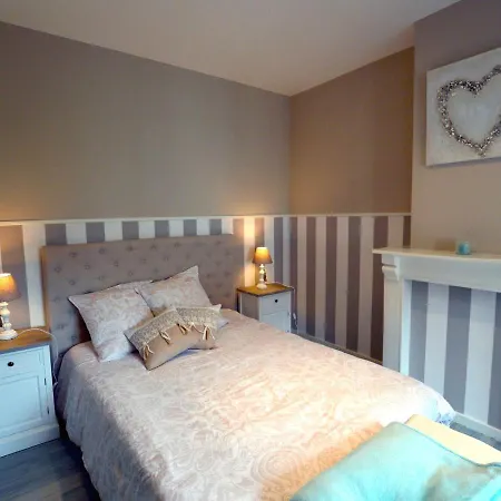 Holiday home Family With Pond And Terrace Le Bizet